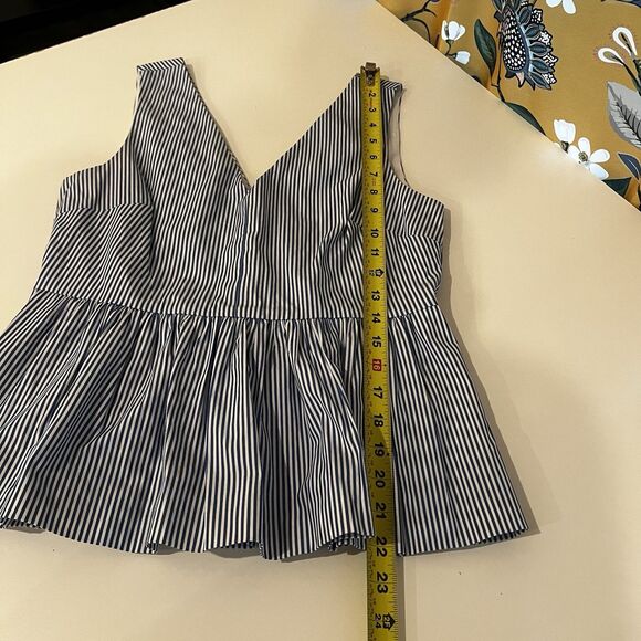 J. Crew Women's 2 Sleeveless Peplum Poplin Striped Top Blue White Double V Neck - Picture 8 of 8